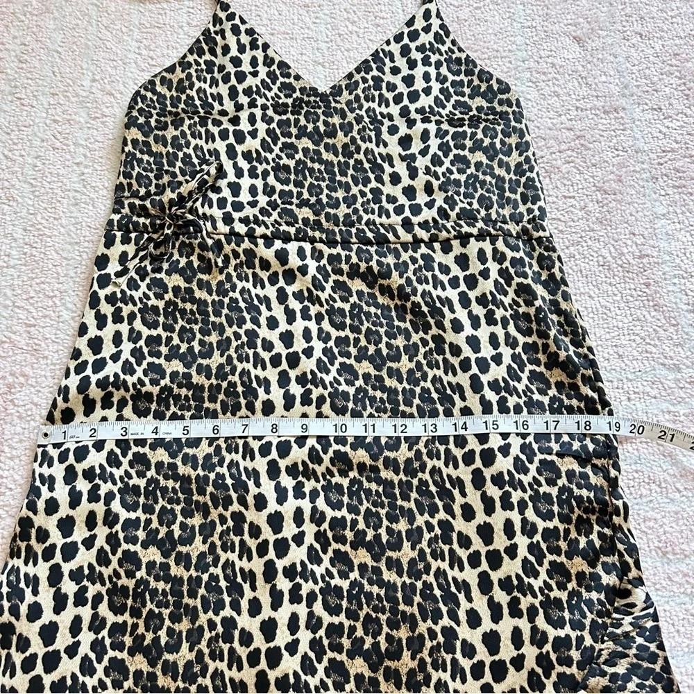 NWT L&B Leopard Satin Mini Dress Size Large Ruffles Festival Cocktail Party Boho - Picture 8 of 10